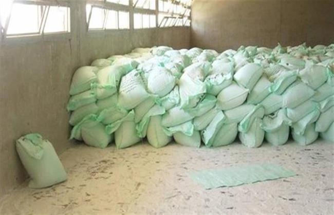 ضبط أعلاف حيوانية مجهولة المصدر في حملة تموينية بالغربية