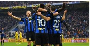   إنتر ميلان يهزم هيلاس فيرونا 2-1 بالدوري الإيطالي لكرة القدم