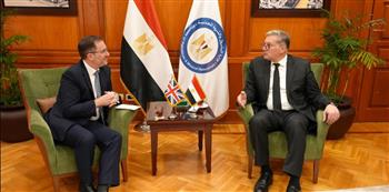   مباحثات مصرية بريطانية في مجالي البترول والتعدين 