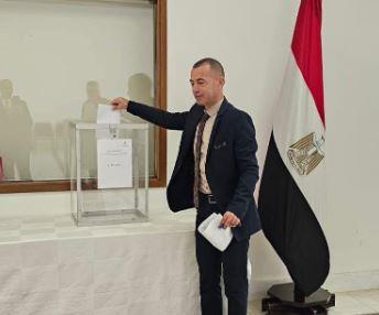 توافد المصريين بالمغرب للإدلاء بأصواتهم في المرحلة الثانية لانتخابات النواب