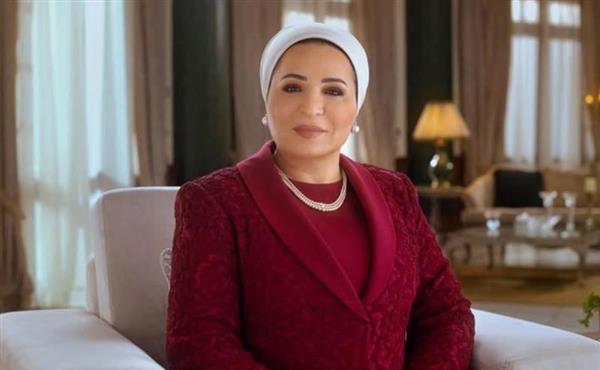 السيدة انتصار السيسي تعرب عن سعادتها بمتابعة برنامج دولة التلاوة