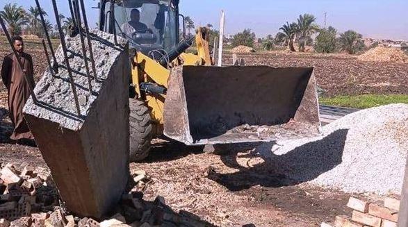 محافظ سوهاج : إزالة 7099 حالة تعدي على أملاك الدولة والأراضي الزراعية والمتغيرات المكانية