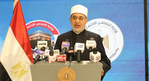 مفتي الجمهورية يشارك في قرعة حج الجمعيات الأهلية