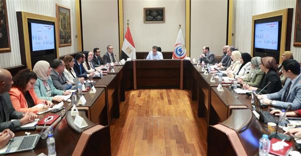 وزير الصحة يتابع إنجازات قطاع الطب العلاجي خلال أكتوبر 2025