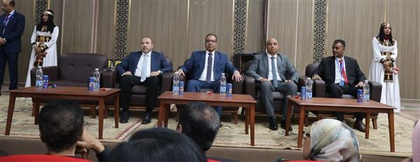 تواصل فعاليات المؤتمر الدولي التاسع لقسم التاريخ بكلية الآداب جامعة قنا