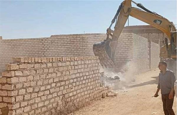 استرداد أكثر من 107 أفدنة خلال إزالة 29 حالة تعد في أسيوط
