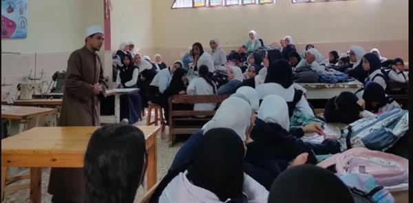 أوقاف السويس تنظّم ندوات توعوية حول «حق الجار» بالمدارس