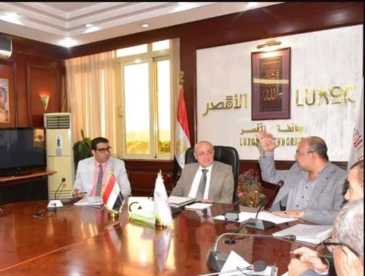 "عمارة"يعقد المجلس التنفيذي رقم (5) ويوافق على تخصيص أراضٍ لإنشاء مدارس ومحطة مياه