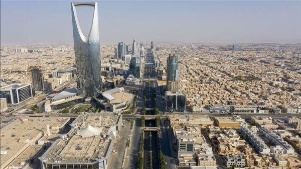 بلومبرج: السعودية تمهد الطريق لفتح سوق العقارات أمام الأجانب في يناير 2026