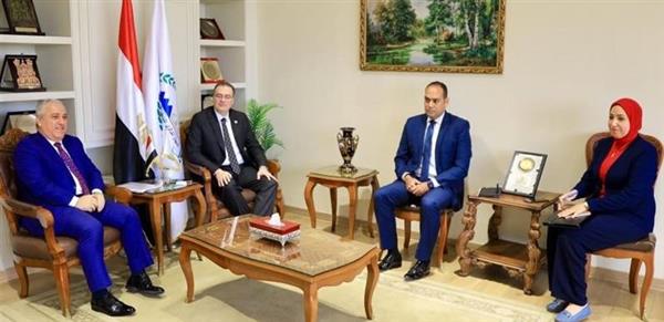 رئيس التنظيم والإدارة: حريصون على تقديم الدعم اللازم للوطنية للصحافة