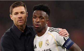   ريال مدريد يأمل في مصالحة بين فينيسيوس وتشابي ألونسو