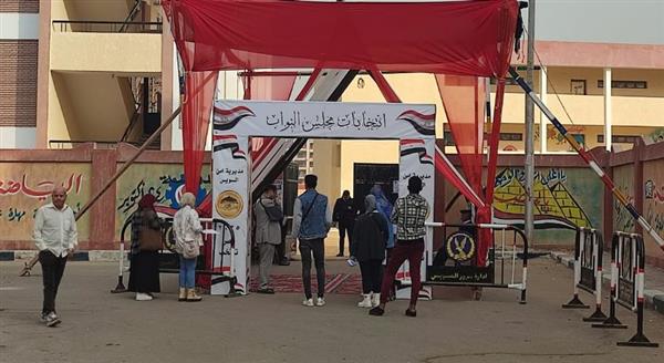 اعتداء على قاضية بلجنة بالسويس.. ضبط المعتدية