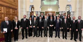  وزير الصحة يلتقي وفد اتحاد الغرف التركية لبحث التعاون المشترك