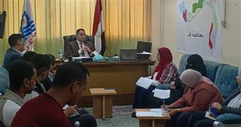   صحة قنا.. "صادق " يجتمع بلجنة الإعتماد لمناقشة تجهيزات المرحلة الثانية لوحدات "جهار"