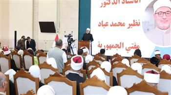   المفتي: أي انتهاك لحقوق المرأة يضر بالأسرة والمجتمع