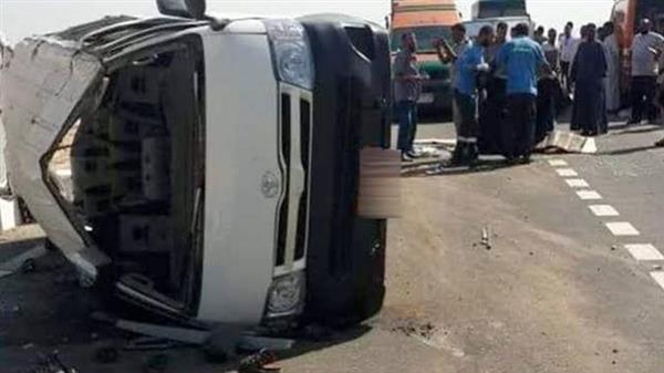 6 مصابين في انقلاب سيارة أجرة بالغربية