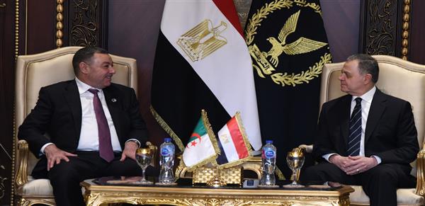 مصر والجزائر تعززان التعاون الأمني لمكافحة الجرائم والإرهاب