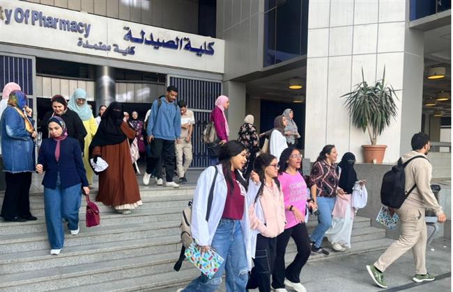 تجربة إخلاء طارئة ناجحة بكلية الصيدلة جامعة عين شمس خلال خمس دقائق