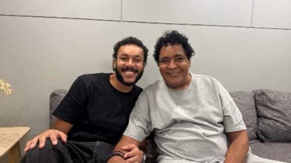 محمد منير يستعد لحفل غنائي بدبي بالاشتراك مع ويجز