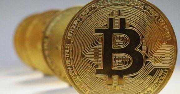 "بيتكوين" تستقر فوق 91 ألف دولار بدعم خفض الفائدة الأمريكية