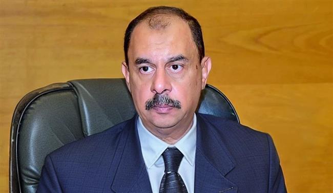 بدء رصف طرق رئيسية وداخلية بشرق سوهاج