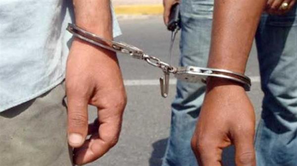 ضبط شخصين لقيامهما بالترويج لبيع أدوية ومنشطات مجهولة المصدر بالجيزة