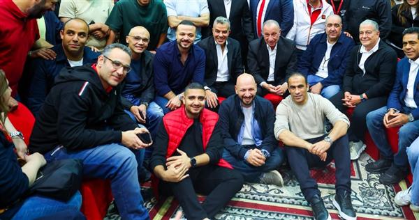 مجلس إدارة الأهلي الجديد يعقد اليوم أول اجتماع لتوزيع الملفات