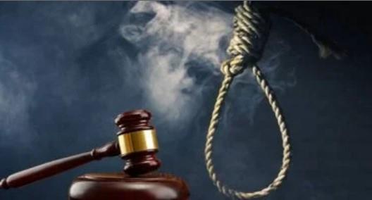 الإعدام لربة منزل تخلصت من رضيعها بقنا وبراءة شريكها
