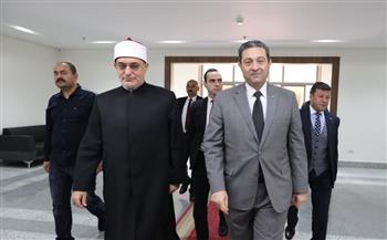   محافظ دمياط يستقبل مفتي الجمهورية 