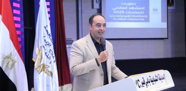مدير صندوق مكافحة الإدمان يشهد فعاليات ختام معسكر " قوتنا في شبابنا "