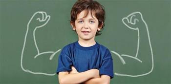 ضعف شخصية الطفل.. نتاج بيئة ناقدة لا طفل ضعيف