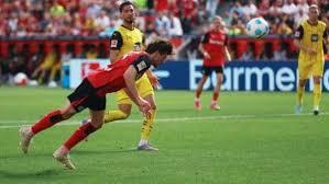  بوروسيا دورتموند يفوز على باير ليفركوزن 2ـ1 في الدوري الألماني