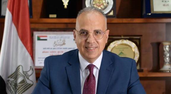 وزير الري: دورات تدريبية للعاملين على استخدام التطبيقات الرقمية