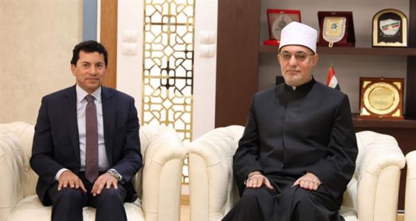 مفتي الجمهورية: الشباب هم الركيزة الأساسية لبناء الوطن
