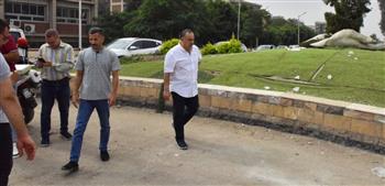 محافظ أسيوط يتفقد ميداني الساعة والحرب والسلام 