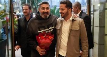   استقبال أسطوري لـ ياسر جلال بمهرجان وهران السينمائي في الجزائر