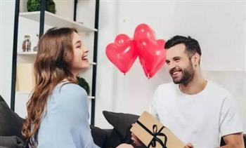 ٧ علامات تدل على الحب الحقيقي ؟.. تعرفى عليها