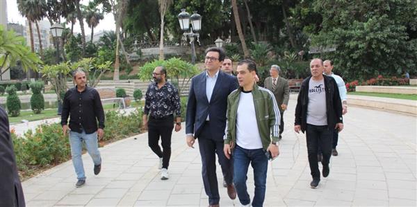 وزير الثقافة يتفقد مشروع إعادة إحياء حديقة الأزبكية التراثية