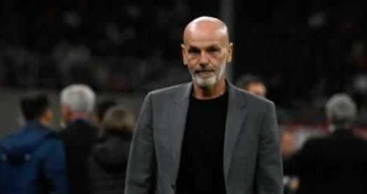بيولي خارج فيورنتينا رسميًا
