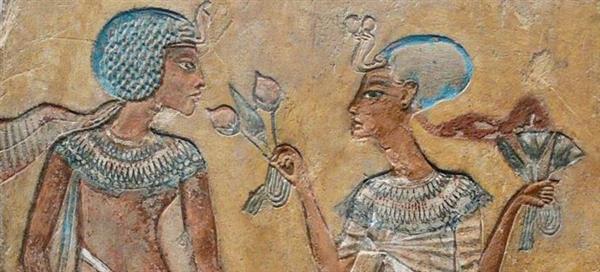 عيد الحب في مصر القديمة: كيف عبّر الفراعنة عن الحب والمودة؟