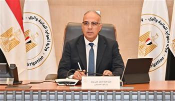   وزير الري يؤكد حرصه على سرعة اتخاذ القرارات اللازمة لطلبات تراخيص الشواطئ 