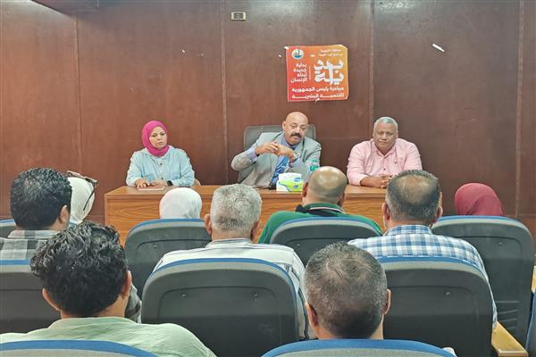 ملف التصالح يستحوذ على أول اجتماع تنفيذي لرئيس حي شرق شبرا الخيمة