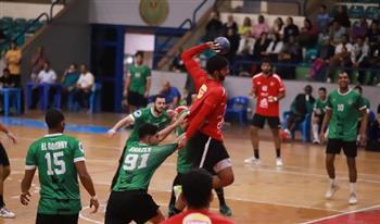   الأهلي يواصل التألق ويفوز على أصحاب الجياد في دوري اليد