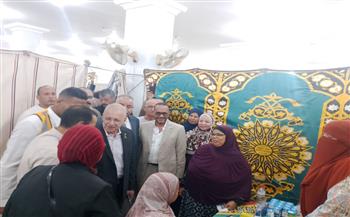   " الجبهة الوطنية " بالقليوبية ينظم قافلة طبية مجانية القناطر الخيرية ..صور