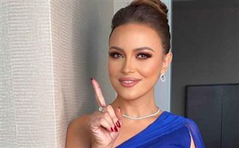   ريهام عبد الغفور تشيد بمسيرة منى زكي وتنتظر بفارغ الصبر فيلم "الست"