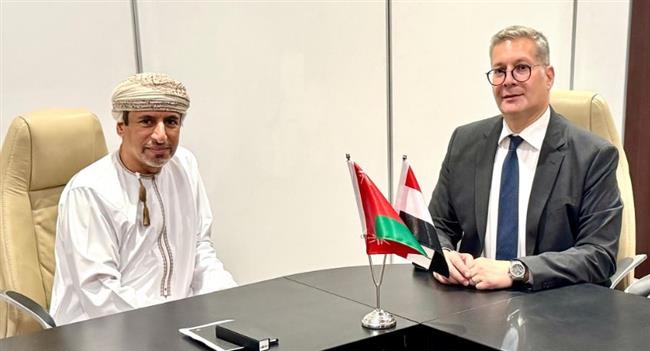 وزير البترول  يبحث مع نظيره العمانى زيادة حجم اعمال الشركات المصرية في السوق العمانية