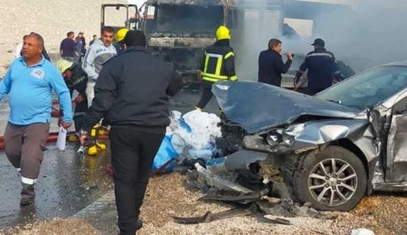 الدقهلية.. حادث داخل أجا ينتهي بإصابة ثلاثة شبان