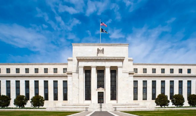 الفيدرالي الأمريكي يخفض سعر الفائدة للمرة الثالثة هذا العام