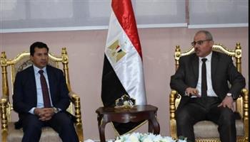   رئيس جامعة قناة السويس يهنئ وزير الشباب والرياضة بمنصبه الجديد باليونسكو