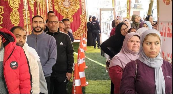 إقبال بلجان حوش عيسى في الساعات الأولى من فتح باب التصويت في انتخابات مجلس النواب